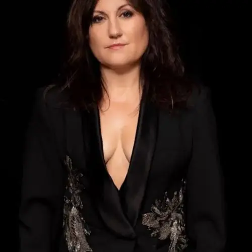 anjaneugiierig image 0