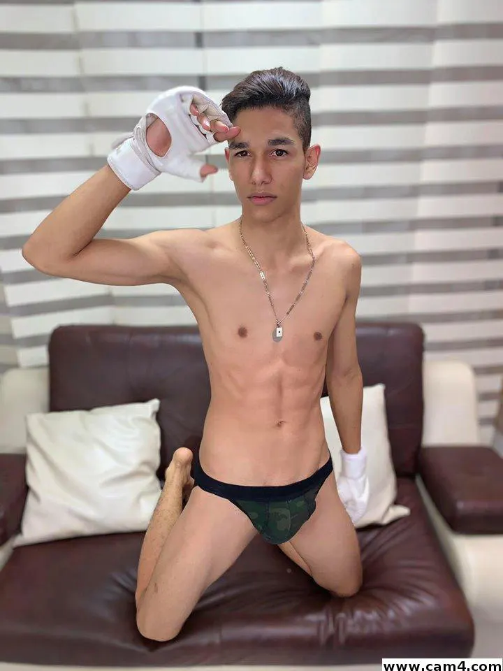 boy_tenderxx image 0