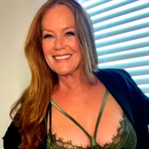 annsexyannchris image 1