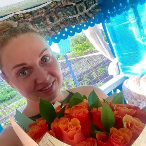 rosendamcheen image 0