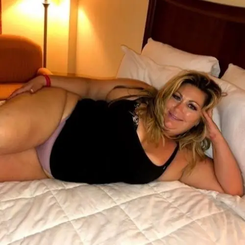 alyaalyahiiiiii image 0