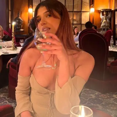 parisistschon image 0