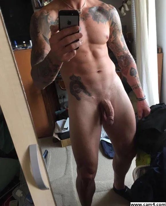 gabriell1919 image 0