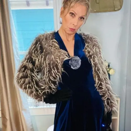 mariehiiieeerrr image 0