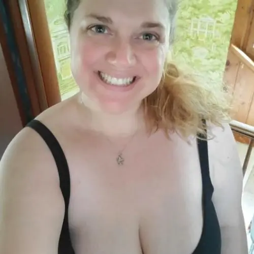 marianacktunddd image 0