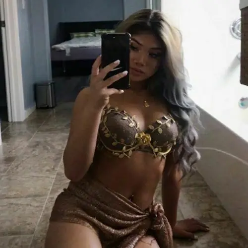 denisedeniseheh image 0