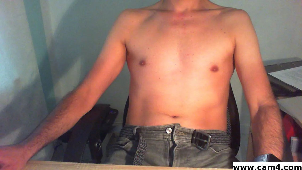 chrischros11111 image 0