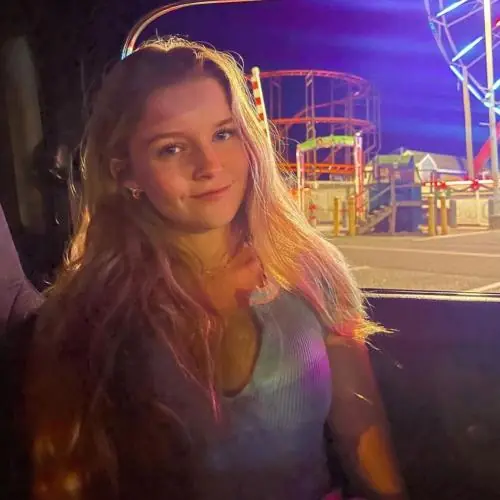 larawillswissen image 0