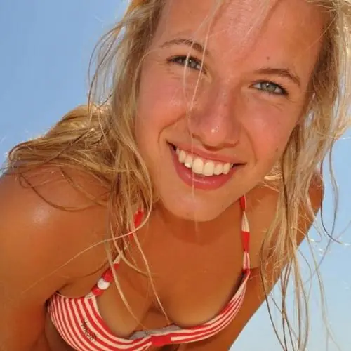 julianschenlie image 0