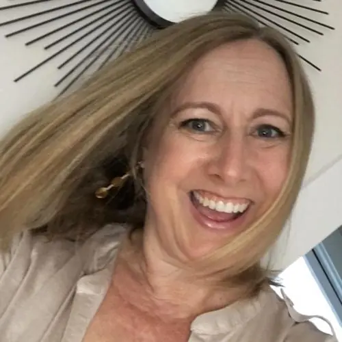 elisuchthintern image 0