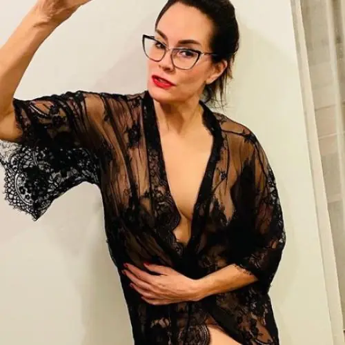 versautsexsex image 0