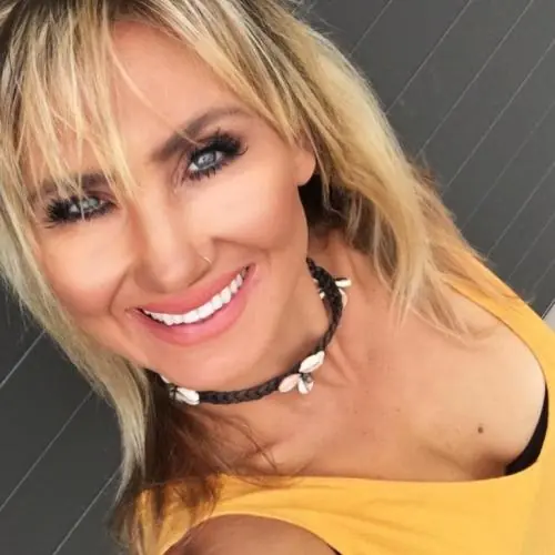 emelyschwarz image 0