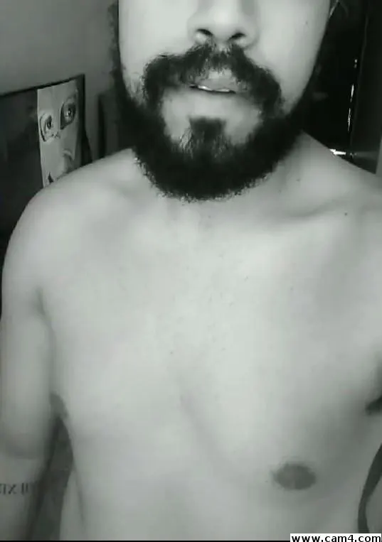 JohnnyBoy1994 image 0