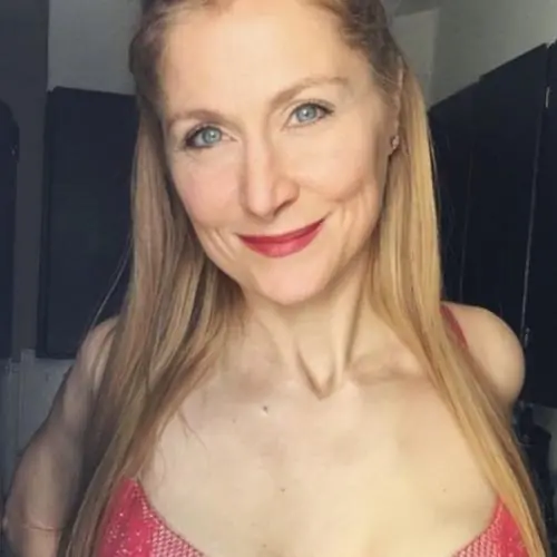 wowheiszwowwow image 0