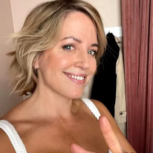 lydia70lydia image 0