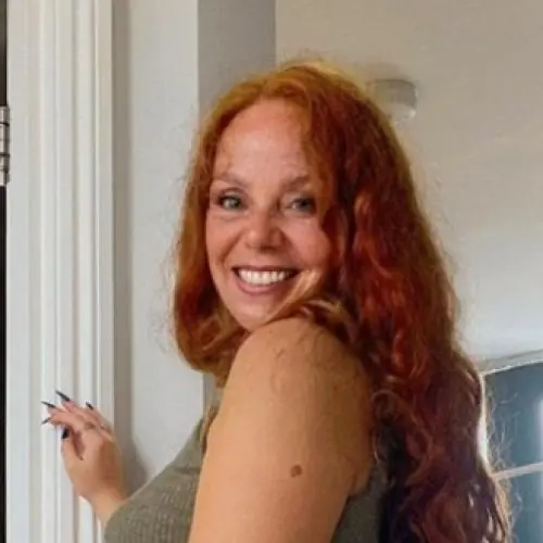 roteskatzchen image 0