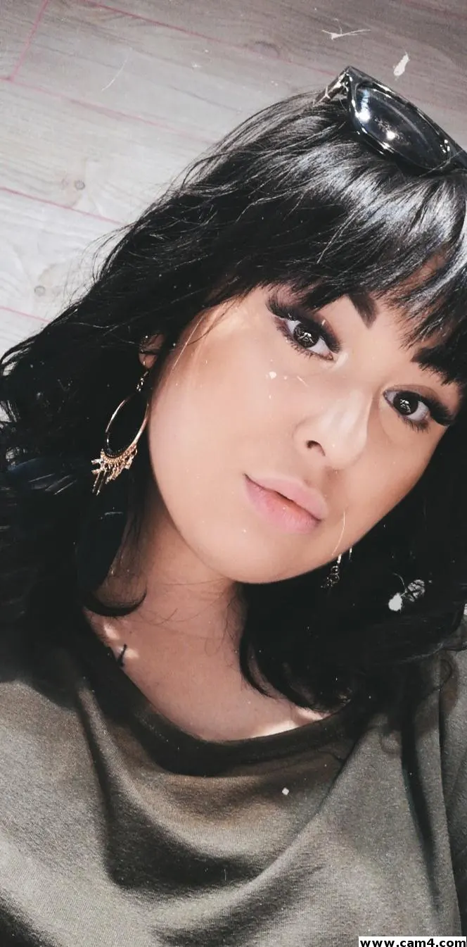 goldig_elise image 0