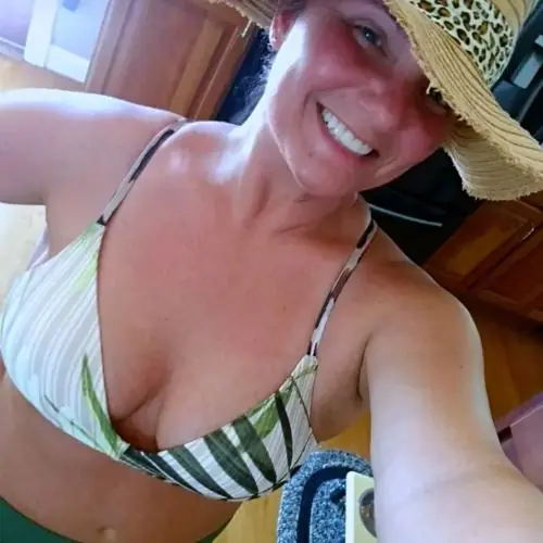 bikiniitortchen image 0