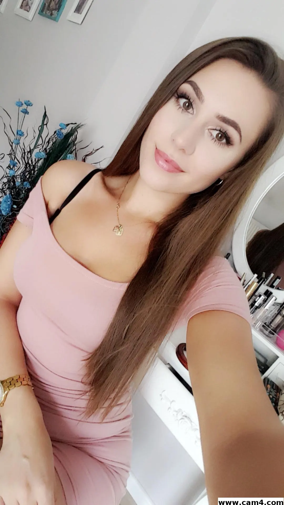 CharlotteVIP image 0