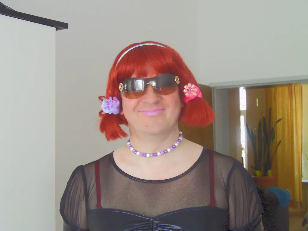 camhure-von-HS image 0