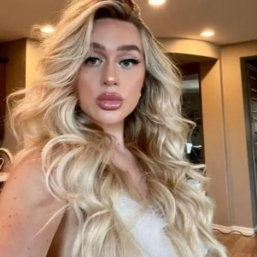 amaliainblond image 1
