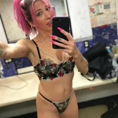 leahatvieleseit image 0