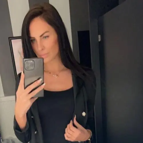 joannaistsolo image 0