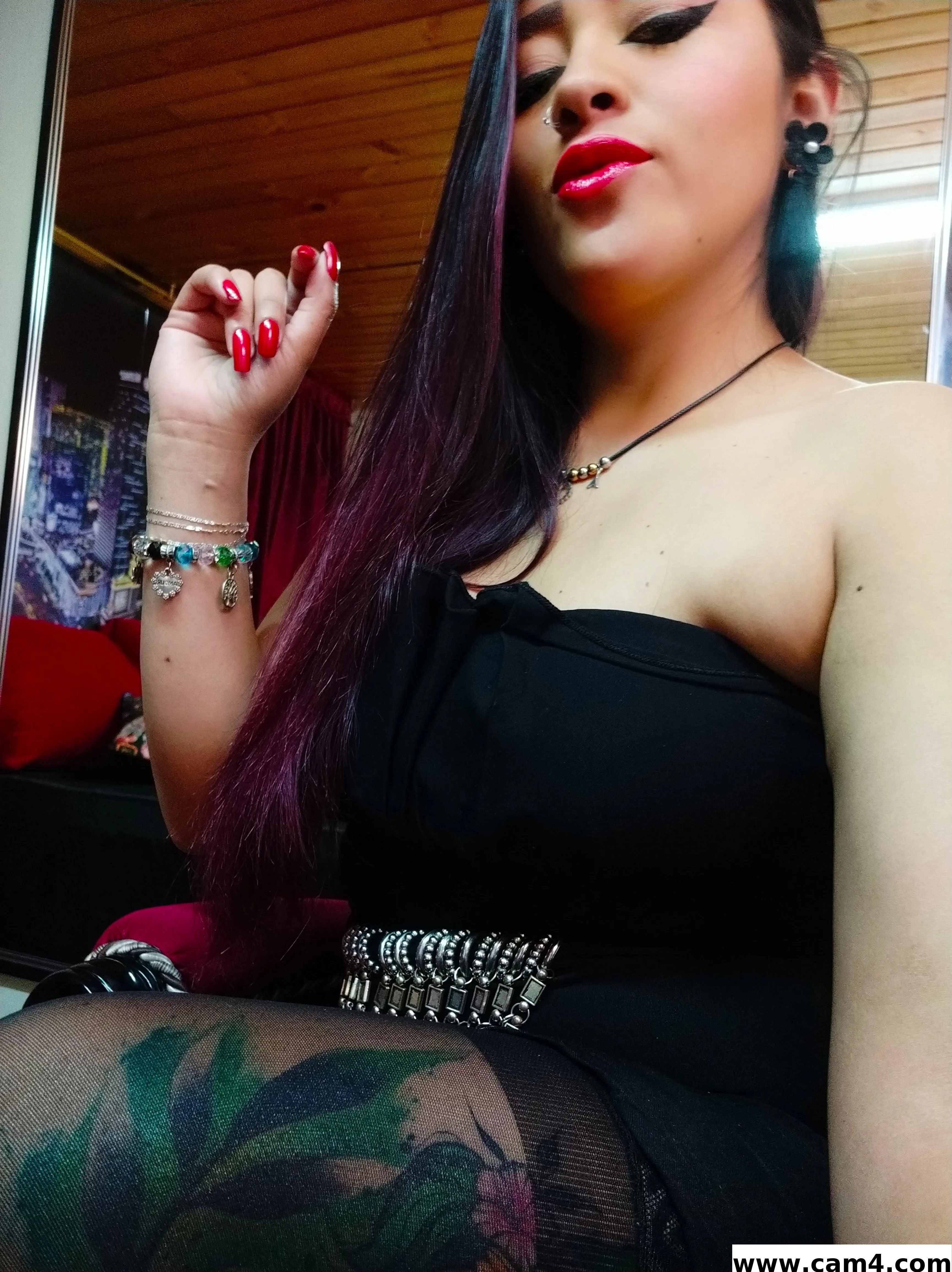 MeGoddesSara image 0